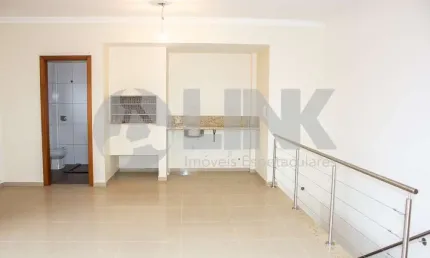 Cobertura de 3 quartos com 4 vagas à venda no bairro Vila Ipiranga em Porto Alegre