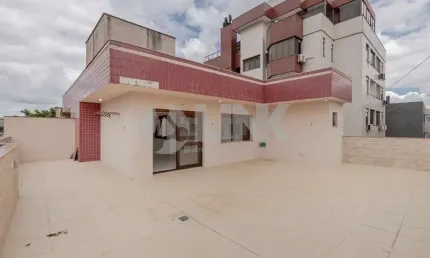 Cobertura de 3 quartos com 4 vagas à venda no bairro Jardim Planalto em Porto Alegre