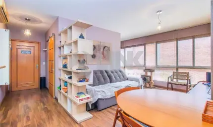 Apartamento de 2 quartos com 2 vagas à venda no bairro Moinhos de Vento em Porto Alegre