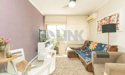 Apartamento de 2 quartos com 1 vaga à venda no bairro São Geraldo em Porto Alegre