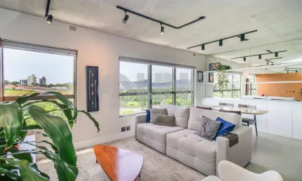 Apartamento de 2 quartos com 2 vagas à venda no bairro Petrópolis em Porto Alegre