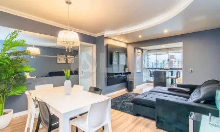 Apartamento de 3 quartos com 2 vagas à venda no bairro Passo da Areia em Porto Alegre
