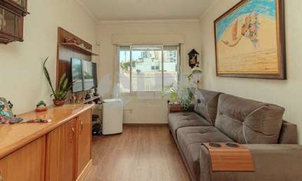 Apartamento de 1 quarto com 1 vaga à venda no bairro Passo da Areia em Porto Alegre