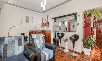Apartamento de 2 quartos à venda no bairro Auxiliadora em Porto Alegre