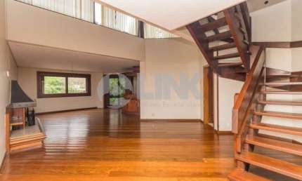 Cobertura de 4 quartos com 2 vagas à venda no bairro Bela Vista em Porto Alegre