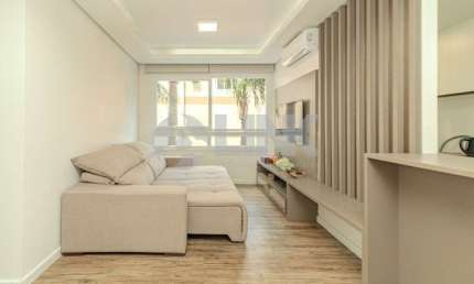 Apartamento de 2 quartos com 1 vaga à venda no bairro São João em Porto Alegre