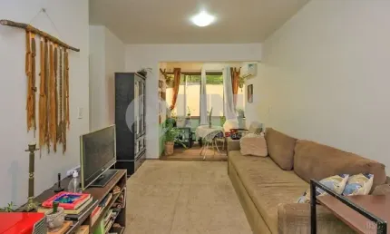 Apartamento térreo de 2 quartos à venda no bairro glória em porto alegre