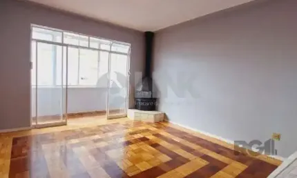 Apartamento de 3 quartos com 1 vaga à venda no bairro Independência em Porto Alegre