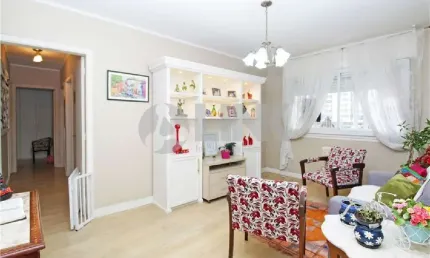 Apartamento de 3 quartos com 1 vaga à venda no bairro Menino Deus em Porto Alegre
