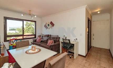 Apartamento de 2 quartos com 1 vaga à venda no bairro Jardim do Salso em Porto Alegre