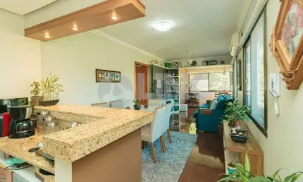 Apartamento de 2 quartos com 1 vaga à venda no bairro Menino Deus em Porto Alegre