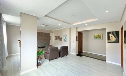 Apartamento com 3 quartos à venda na rua duque de caxias, 1304, centro histórico, porto alegre, 118 m2 por r$ 560.000