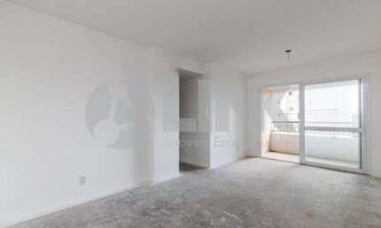 Apartamento de 3 quartos com 2 vagas à venda no bairro Passo da Areia em Porto Alegre
