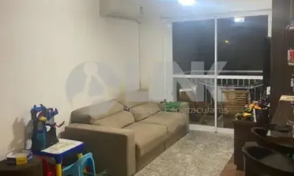 Apartamento com 3 quartos e 1 vaga à venda no bairro Vila Ipiranga em Porto Alegre