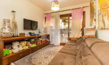 Apartamento de 2 quartos com 1 vaga à venda no bairro Praia de Belas em Porto Alegre