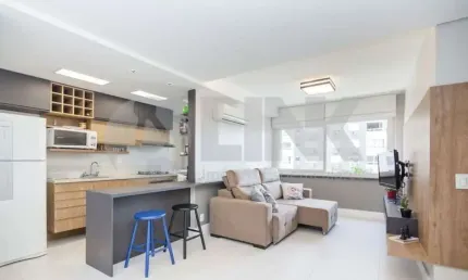 Apartamento de 2 quartos com 1 vaga à venda no bairro São Sebastião em Porto Alegre