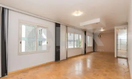 Apartamento de 3 quartos com 1 vaga à venda no bairro Moinhos de Vento em Porto Alegre