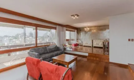 Apartamento de 3 quartos com 2 vagas à venda no bairro Mont Serrat em Porto Alegre