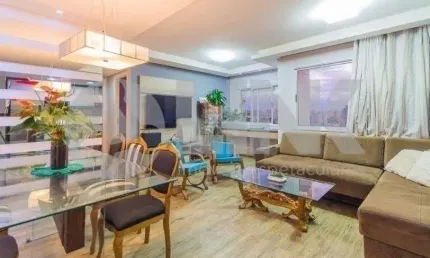 Comprar Apartamento de 2 quartos com 1 vaga de garagem à venda no bairro Vila Ipiranga em Porto Alegre próximo ao Shopping Lindóia