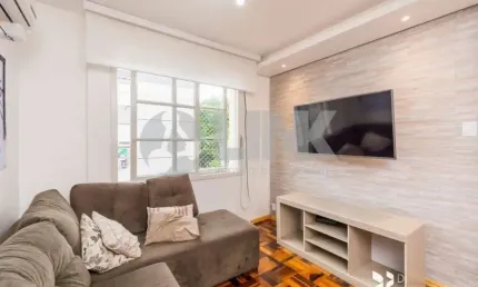 Apartamento de 3 quartos com 1 vaga à venda no bairro Passo da Areia em Porto Alegre