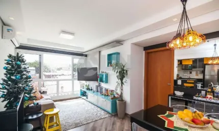 Apartamento de 2 quartos com 1 vaga à venda no bairro Chácara das Pedras em Porto Alegre