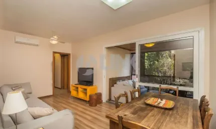 Apartamento de 3 quartos com 1 vaga à venda no bairro Passo da Areia em Porto Alegre