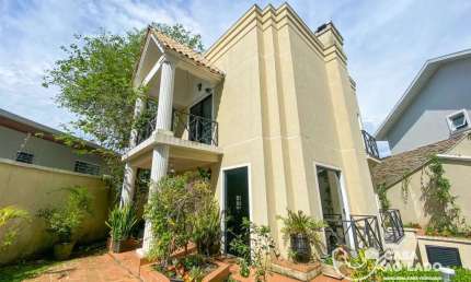 Casa no Jardim Social de 356,00 m² com 4 quartos  - 17444-CS