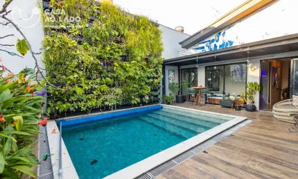 Casa Térrea Espetacular 343m² com 04 dormitórios no Tarumã - Curitiba/PR