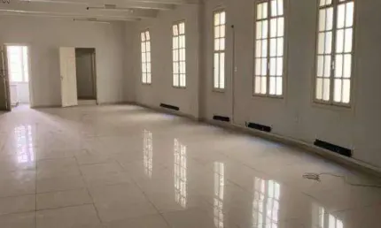 Sala comercial com 4 salas para alugar na Praça da Sé, 158, Sé, São Paulo