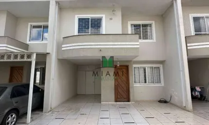 Sobrado com 3 dormitórios para alugar, 100 m² por R$ 3.418,00/mês - Xaxim - Curitiba/PR