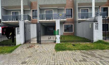 Sobrado com 3 dormitórios à venda, 166 m² por R$ 710.000,00 - Uberaba - Curitiba/PR