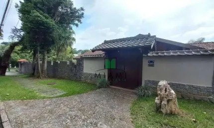 Casa com 3 dormitórios para alugar, 1100 m² por R$ 15.000,00/mês - Vista Alegre - Curitiba/PR