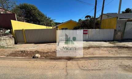 Casa com 3 dormitórios à venda, 100 m² por R$ 600.000,00 - Vila Dona Fina - Campo Largo/PR