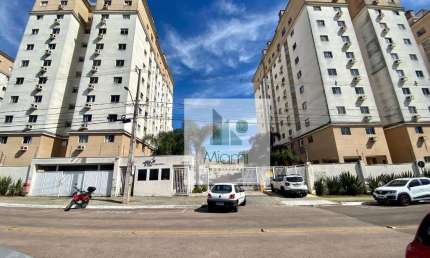 Apartamento com 3 dormitórios para alugar, 68 m² por R$ 2.949/mês - Guaíra - Curitiba/PR
