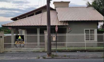 Comercial para Venda em Joinville, Itaum, 3 dormitórios, 1 suíte, 2 banheiros, 2 vagas