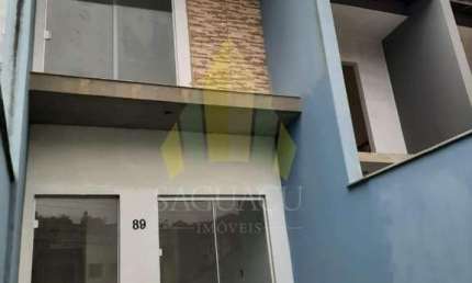 Casa para Venda em Joinville, Parque Guarani, 2 dormitórios, 1 banheiro, 1 vaga