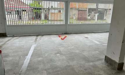 EXCELENTE OPORTUNIDADE CASA CONDOM&#205;NIO - ESMERALDA