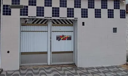 Casa com 2 quartos à venda na Rua Osmar Antoniolli, Nova Mirim, Praia Grande