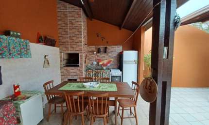 Casa com 3 quartos à venda na Rua São João, Vila Caiçara, Praia Grande