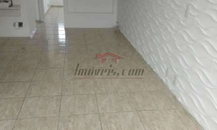 Apartamento com 2 quartos à venda na Estrada do Cafundá, 1757, Taquara, Rio de Janeiro, 60 m2 por R$ 190.000