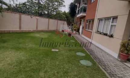 Casa em condomínio fechado com 3 quartos à venda na Rua Manuel Vieira, 201, Tanque, Rio de Janeiro, 120 m2 por R$ 428.000