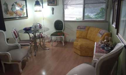 Apartamento com 3 quartos à venda na Rua Barão, 23, Praça Seca, Rio de Janeiro, 67 m2 por R$ 140.000