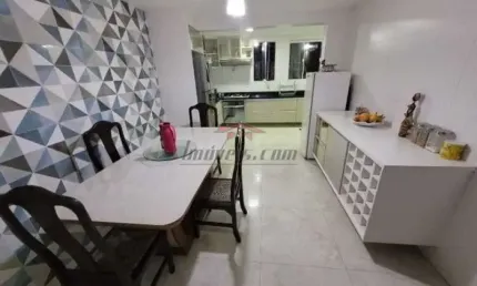 Casa em condomínio fechado com 3 quartos à venda na Rua Euzebio de Almeida, 2447, Jardim Sulacap, Rio de Janeiro, 240 m2 por R$ 610.000