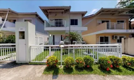 Casa em condomínio fechado com 5 quartos à venda na Estrada Pau-ferro, 654, Freguesia (Jacarepaguá), Rio de Janeiro, 119 m2 por R$ 975.000
