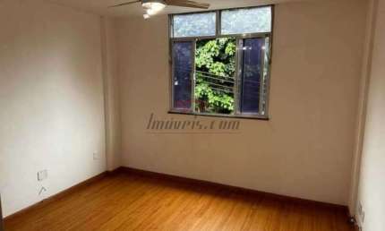 Apartamento com 2 quartos à venda na Rua Mapendi, 830, Taquara, Rio de Janeiro, 46 m2 por R$ 190.000