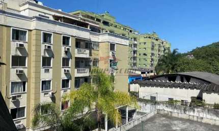 Apartamento com 3 quartos à venda na Rua Florianópolis, 986, Praça Seca, Rio de Janeiro, 70 m2 por R$ 175.000