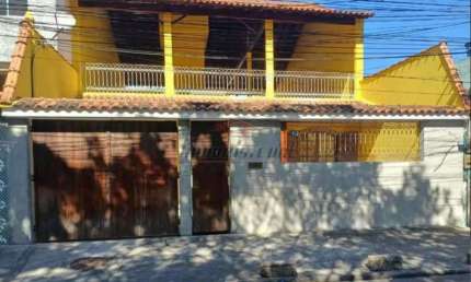Casa com 3 quartos à venda na Rua Acapurana, 473, Gardênia Azul, Rio de Janeiro, 253 m2 por R$ 700.000