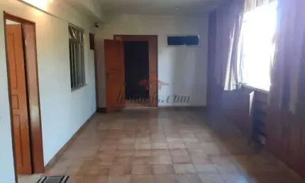 Casa com 3 quartos à venda na Rua Clarice Gross, 20, Campinho, Rio de Janeiro, 170 m2 por R$ 320.000