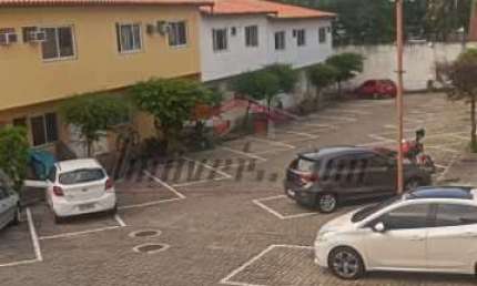 Casa em condomínio fechado com 2 quartos à venda na Rua Florianópolis, 725, Praça Seca, Rio de Janeiro, 78 m2 por R$ 200.000