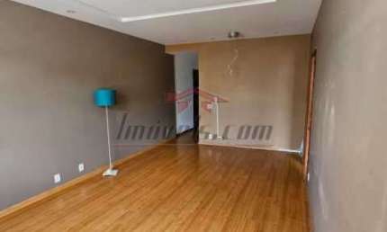 Apartamento com 2 quartos à venda na Rua Cândido Benício, 2151, Praça Seca, Rio de Janeiro, 80 m2 por R$ 230.000